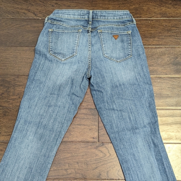 Guess crop mid jeans size 28 - Picture 3 of 4